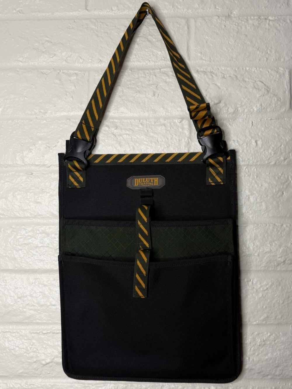 Duluth Trading Co. Cab Commander 2.0 Black & Green For Truck Car File Organizer